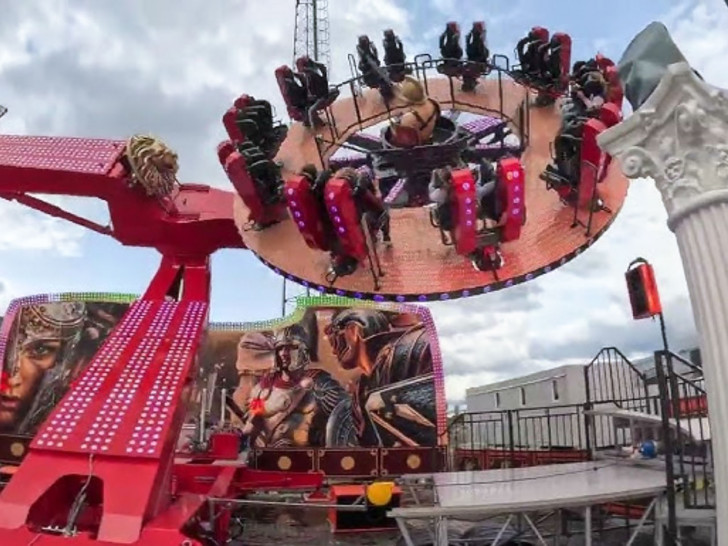 Zwei konkurrierende Fliehkräfte sorgen für ein intensives Fahrgefühl im „Maximus“, einem neuen Fahrgeschäft auf der Frühjahrsmesse.