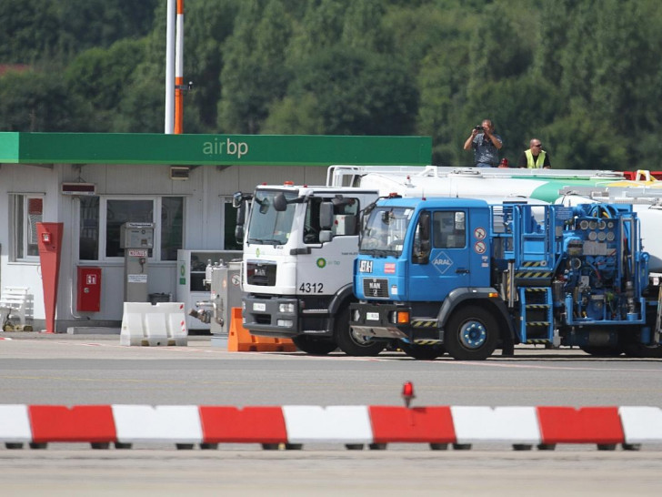 Kerosin-Tankstelle (Archiv)