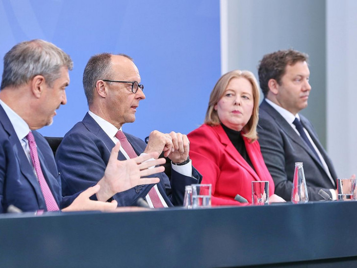 Pressekonferenz nach Koalitionsausschuss am 13.04.2026