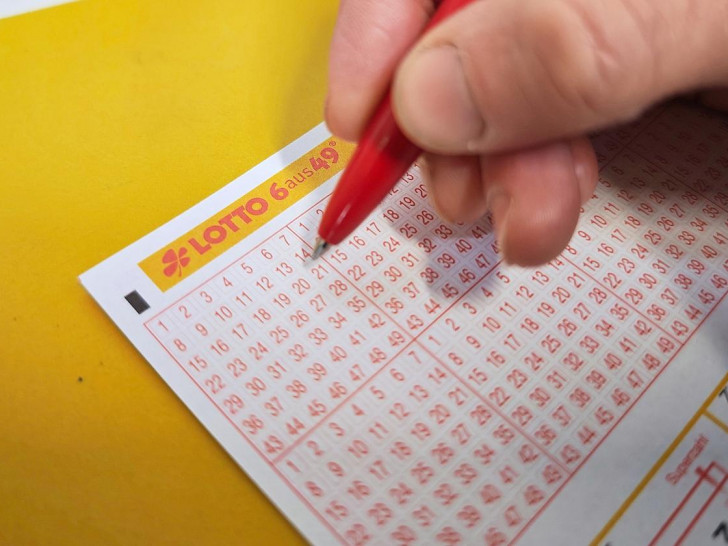 Spielschein für Lotto 6 aus 49 (Archiv)