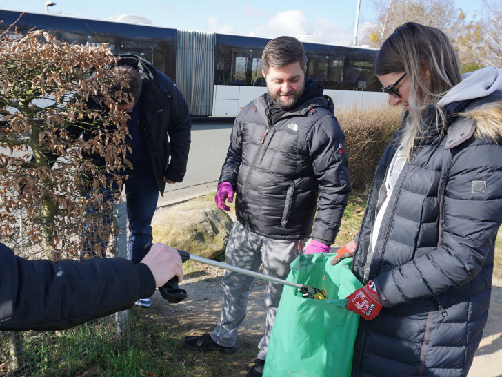 Müllsammeln in der Stadtputzwoche.
