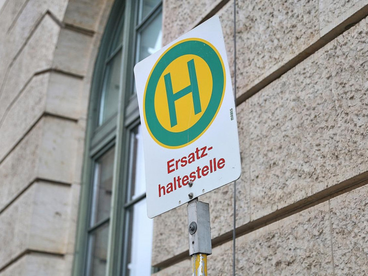 Ersatzhaltestelle (Archiv)