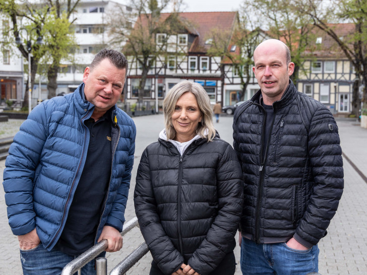 Die Werbegemeinschaft – hier mit (v.l.) Heinz Strauß, Katja Rothkamm und Philipp Schwarze – hat die Kirmes abgesagt.