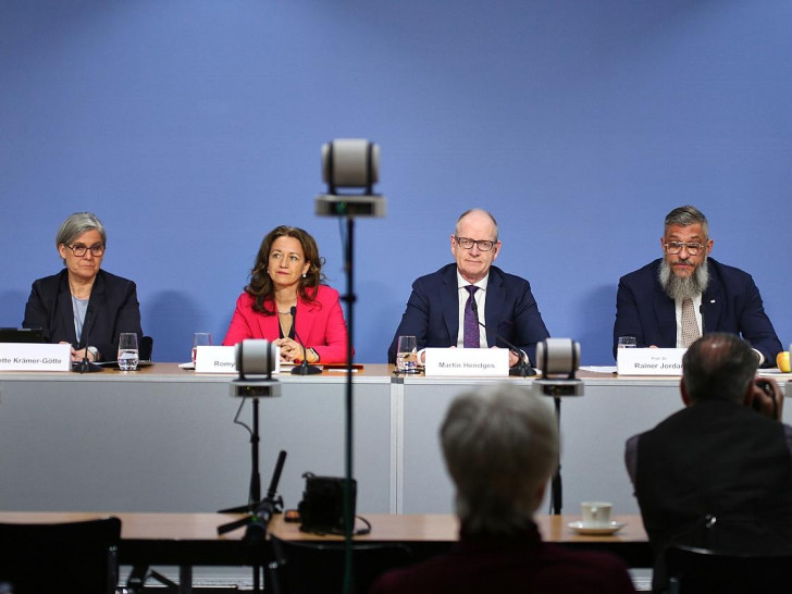 Vorstellung Mundgesundheitsstudie am 14.04.2026