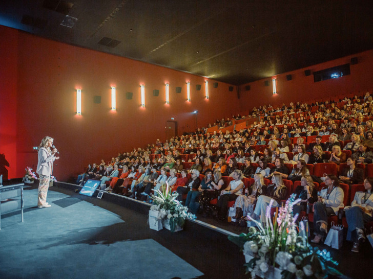 Rund 350 Unternehmerinnen und Frauen in Führungspositionen aus Wolfsburg und der Region nahmen teil.