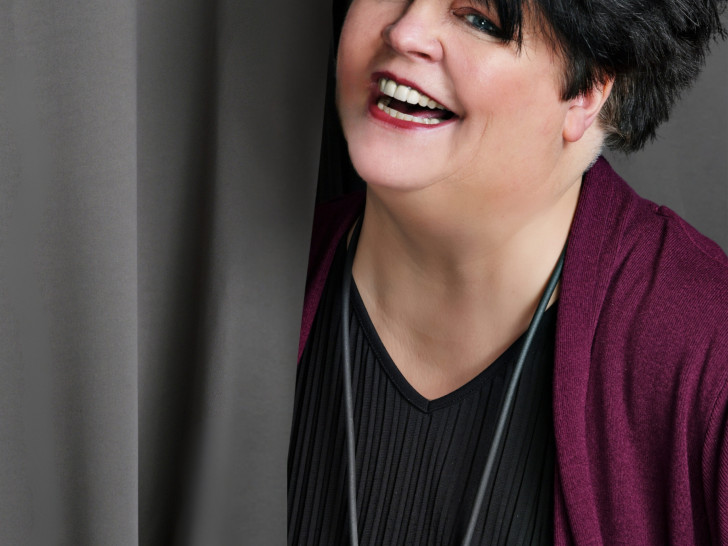 Ingrid Kühne tritt in der Lindenhalle auf.