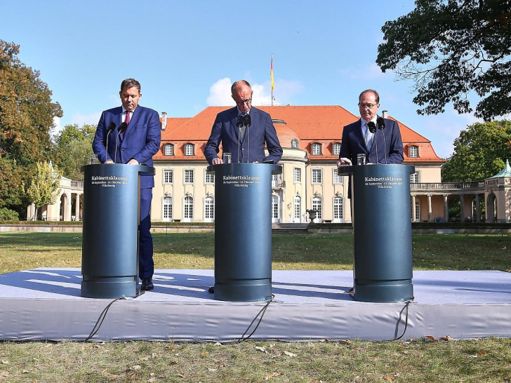 Klingbeil, Merz, Dobrindt bei Kabinettsklausur in der Villa Borsig (Archiv)