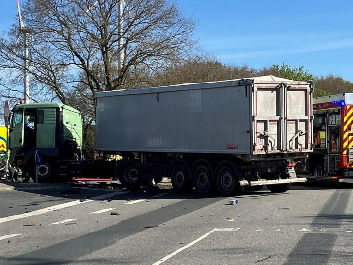 Verkehrsunfall auf der L135 im Bereich Hagen (Archiv)