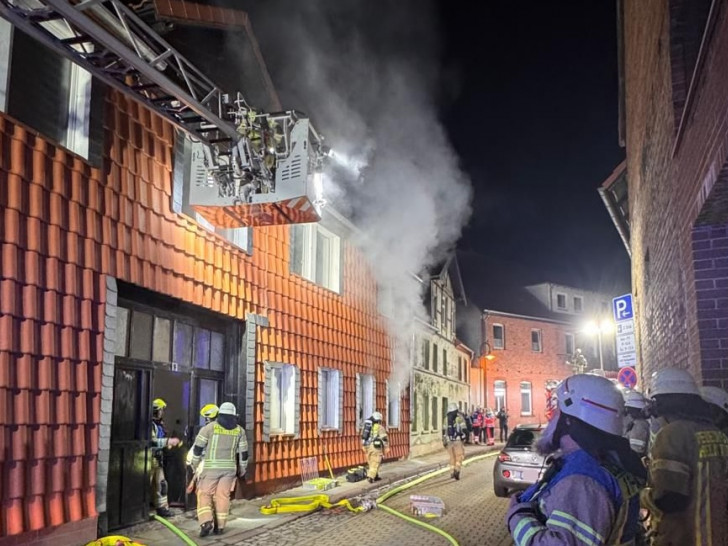 Zahlreiche Kräfte waren im Einsatz.