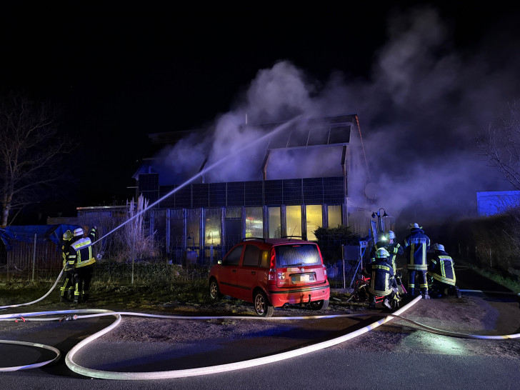 Ein Einfamilienhaus brannte in Hohenhameln.