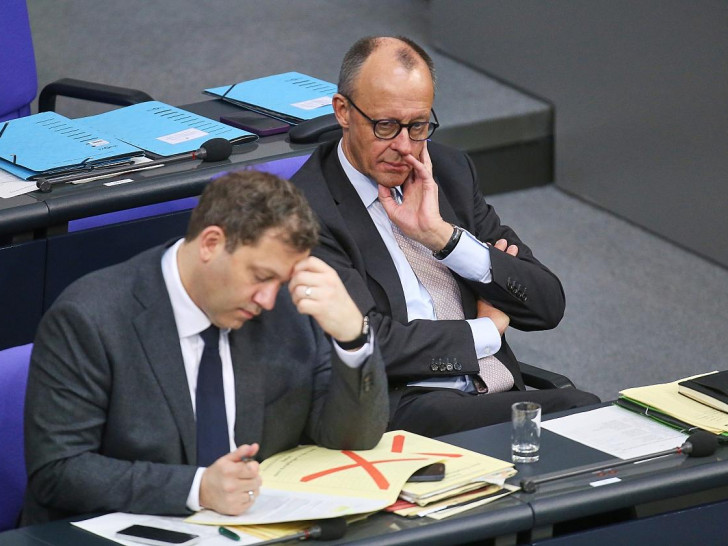 Lars Klingbeil und Friedrich Merz (Archiv)