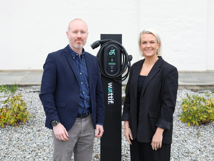 Andreas Strand, CEO Wattif EV und Celine Troye Hopsdal, Geschäftsführerin Wattif Nordics.