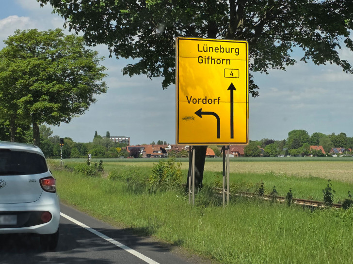 Die B4 soll zwischen Ausbüttel und Braunschweig vierspurig ausgebaut werden.