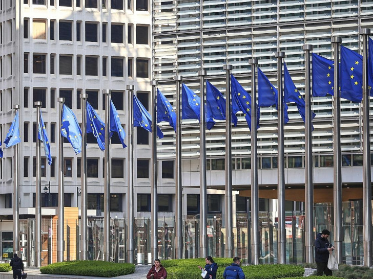 EU-Fahnen (Archiv)