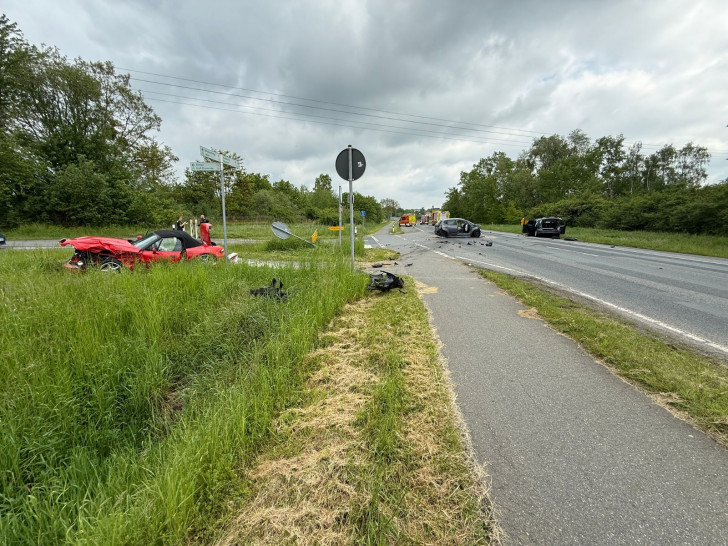 Auf der L295 ist es am Morgen zu einem schweren Unfall gekommen.