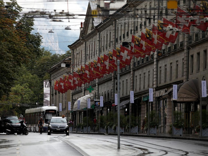 Schweiz-Fahnen in Genf (Archiv)