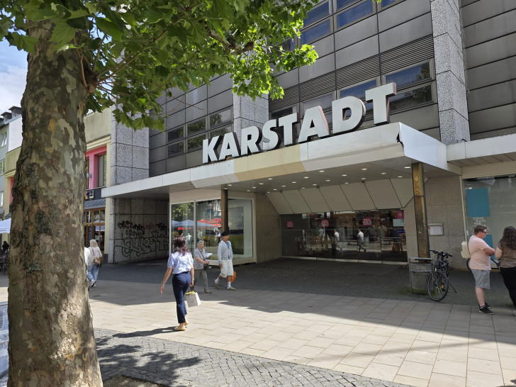 Die Karstadt-Immobilie gehört der Volksbank BRAWO. (Archivbild)
