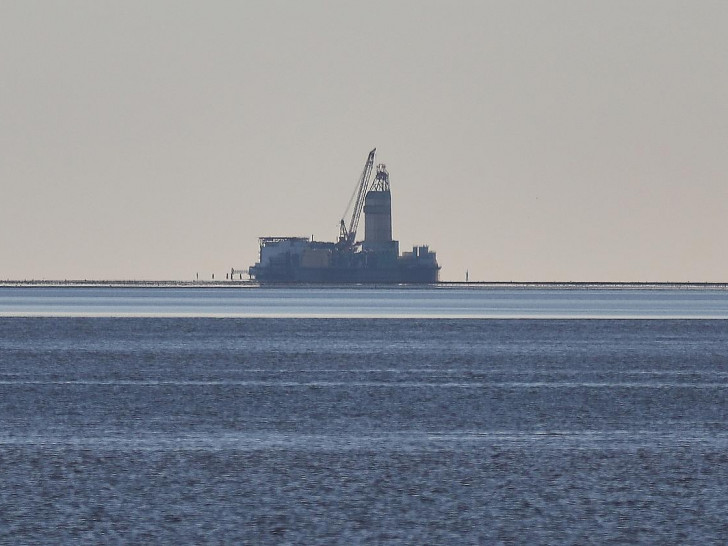 Ölbohrinsel Mittelplate in der Nordsee (Archiv)