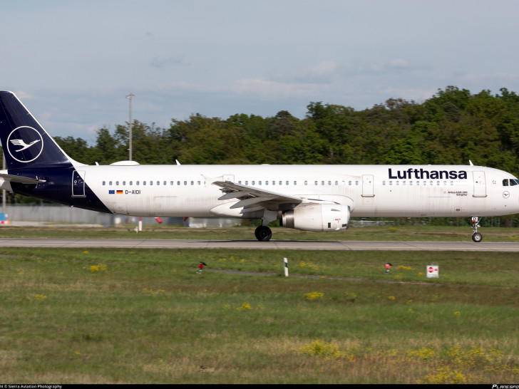 Dieses Flugzeug trägt den Namen Salzgitters über die halbe Welt.