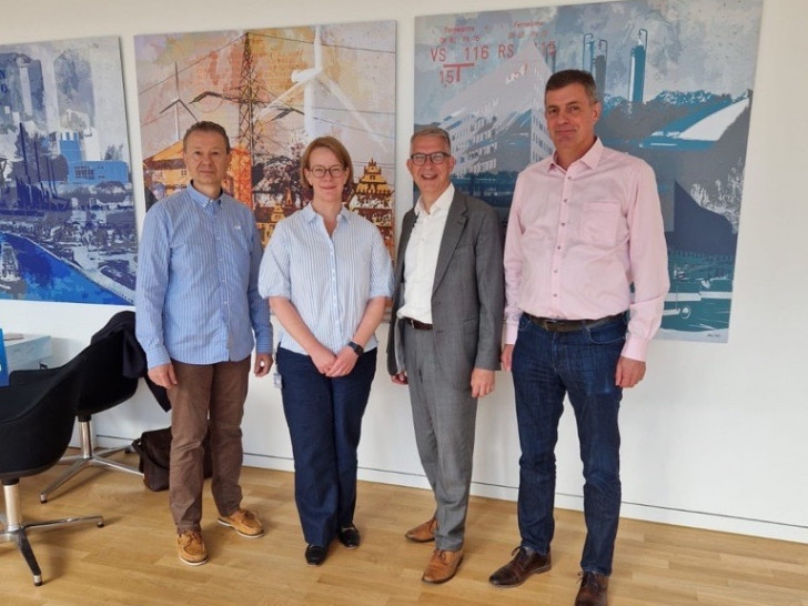 Kai Kronschnabel (1. stellvertretender Vorsitzender des Aufsichtsrats), Birte Fleischer (Vorständin Stadtwerke Wolfsburg AG), Markus Alisch (Aufsichtsratsvorsitzender), Kai Ritter (2. stellvertretender Vorsitzender des Aufsichtsrats).