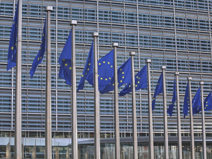EU-Fahnen (Archiv)
