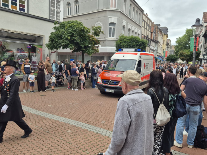 Das DRK begleitete unter anderem dem Umzug.
