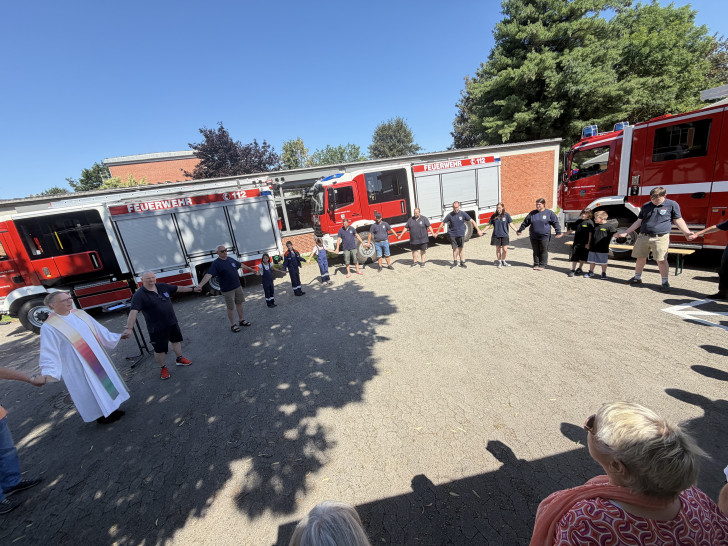 Der Hornburger Gottesdienst fand am Sonntag bei der Feuerwehr statt.