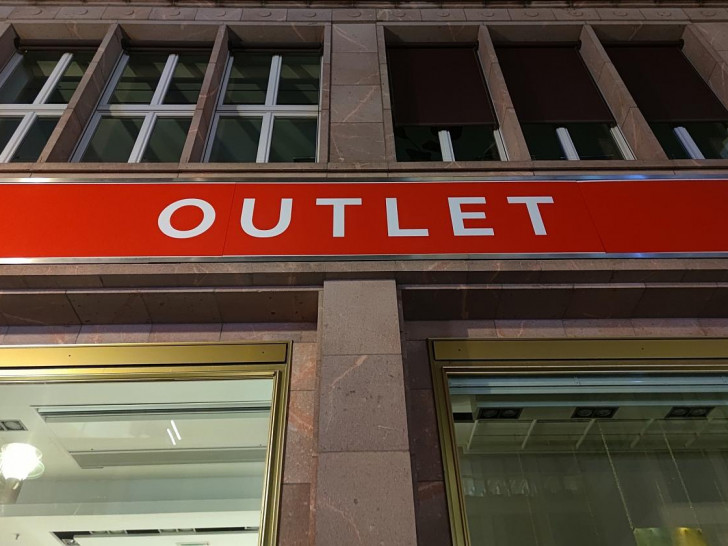 Outlet-Laden (Archiv)