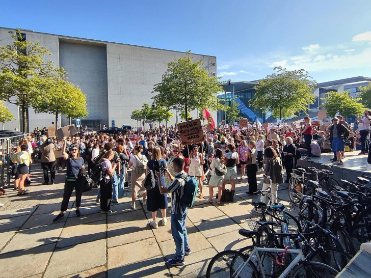 Demo vor dem Bundestag am 10.07.2026