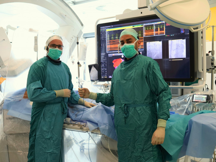 Das Team der Rhythmologie der Kardiologie im Klinikum Wolfsburg setzt bei der Behandlung von Vorhofflimmern auch auf modernste Kathetertechnologie.