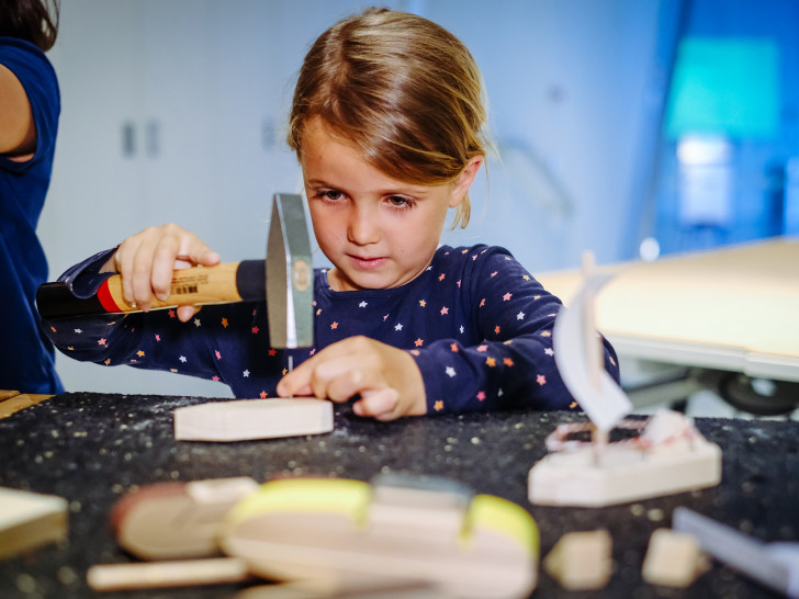 Familien erwartet im phaeno ein abwechslungsreiches Programm.