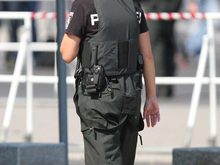 Polizist (Archiv)