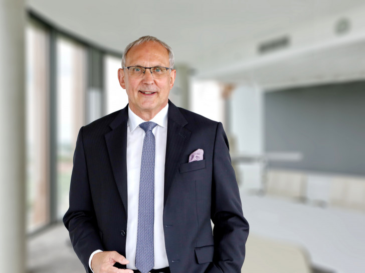 Jürgen Wache wird neuer Vorstandsvorsitzender der Volksbank BRAWO.