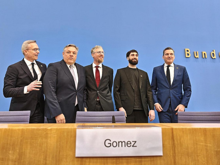 Pressekonferenz zu deutsch-kanadischer KI-Partnerschaft (Archiv)