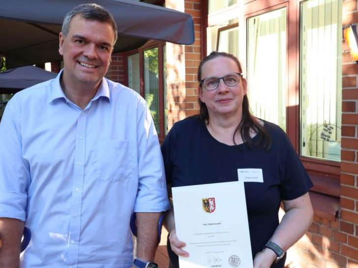 Landrat Dr. Alexander Saipa und Tanja Lousée
