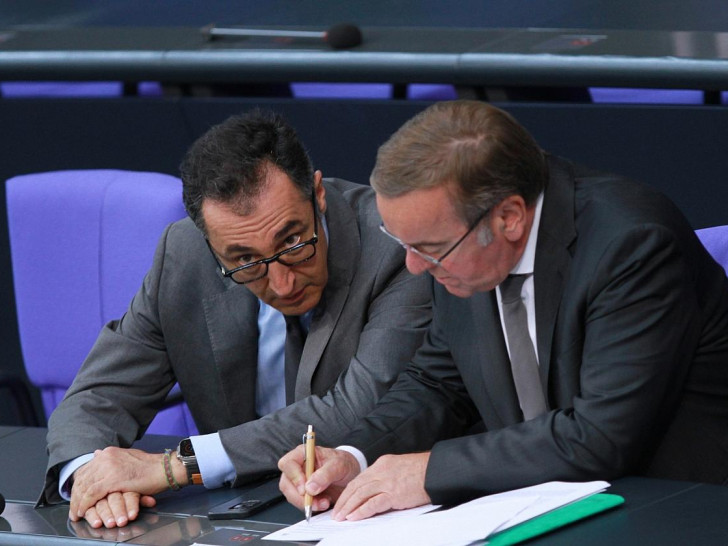 Cem Özdemir und Boris Pistorius (Archiv)