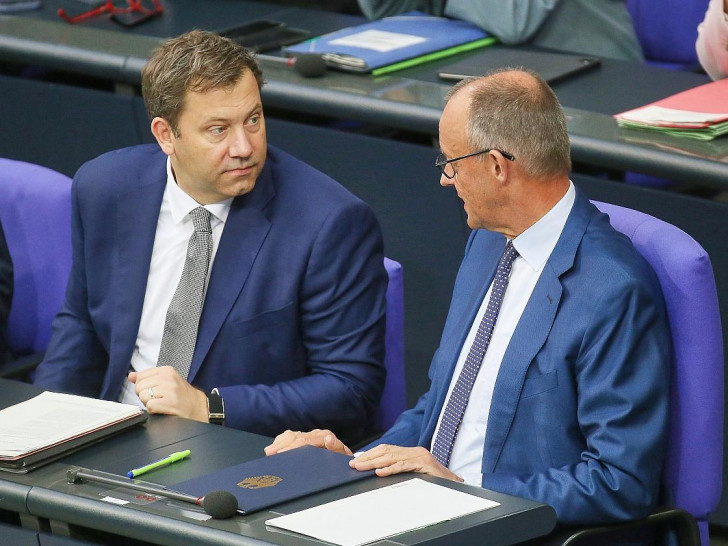 Lars Klingbeil und Friedrich Merz (Archiv)