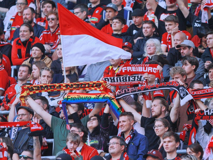 Fans des SC Freiburg (Archiv)