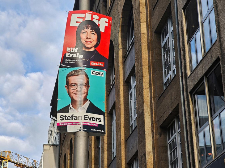 Wahlplakate für die Abgeordnetenhauswahl 2026 mit Elif Eralp und Stefan Evers (Archiv)