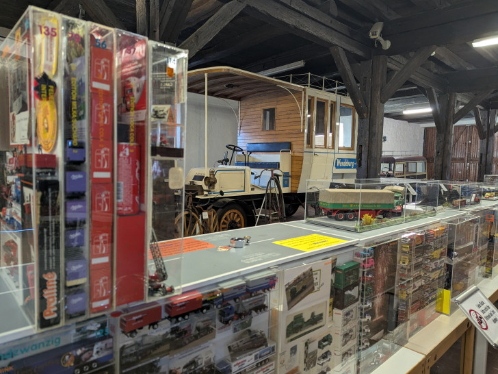 Impressionen von Albert’s Mini-Truck-Show im Städtischen Museum Schloss Salder.