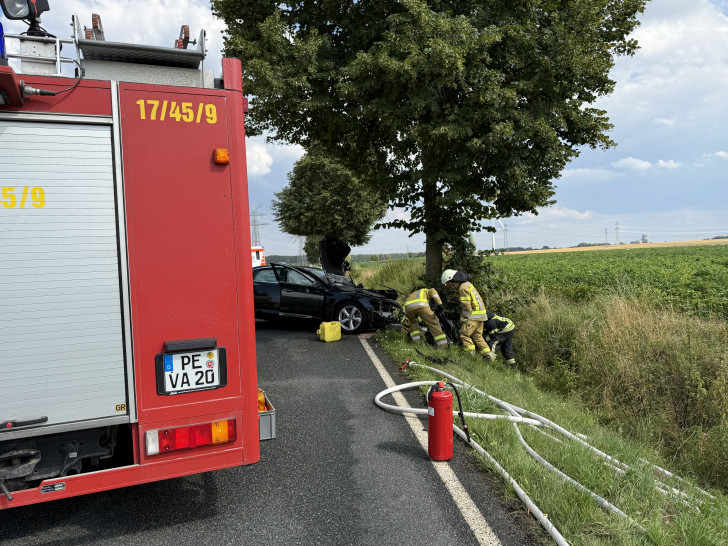 Auf der Landstraße 615 kam es zu einem Verkehrsunfall.