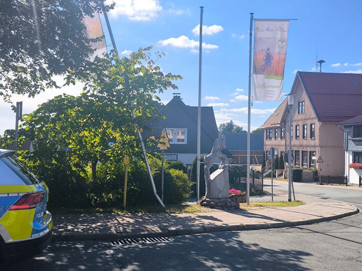 In Hohegeiß wurde einen Fahnenmast beschädigt