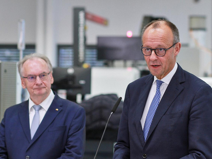 Friedrich Merz und Rainer Haseloff (Archiv)