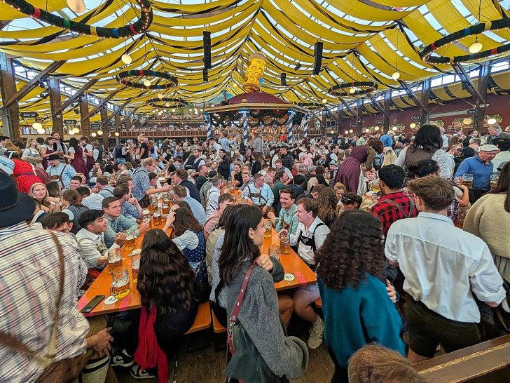 Oktoberfest (Archiv)