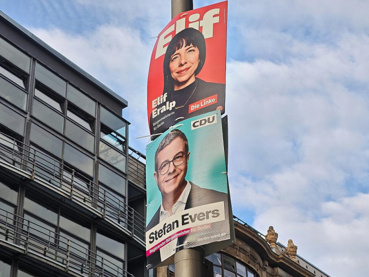 Wahlplakate für die Abgeordnetenhauswahl 2026 mit Elif Eralp und Stefan Evers (Archiv)