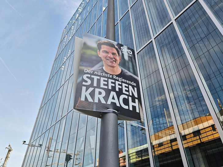 Wahlplakat mit Steffen Krach (Archiv)