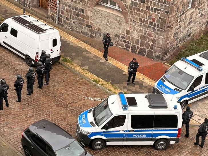 Polizeieinsatz anlässlich des Fußballspiels (Archiv)