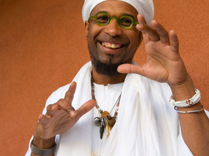 Der weltweit renommierte Jazz-Pianist Omar Sosa könnte bald in einem Dorf im Landkreis Gifhorn auftreten