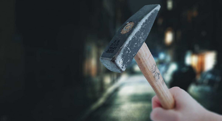 Goslar: Brutaler Raub vor Disko - Mit Hammer auf den Kopf geschlagen